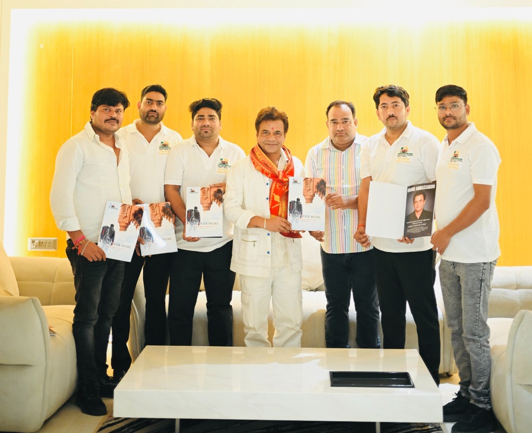 Fragrant Travel team celebrating together with brand ambassador Rajpal Yadav