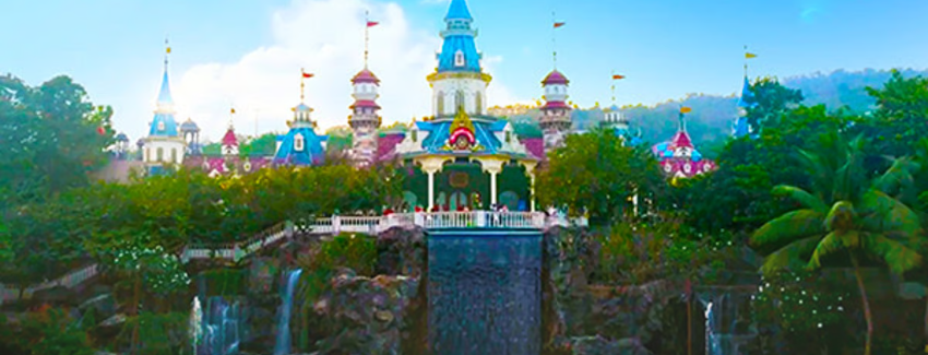 Kanch Mandir in Indore