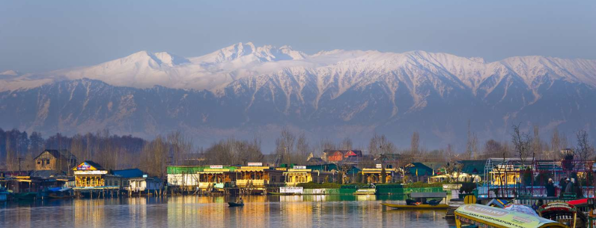 Srinagar Dal Lake Shikara